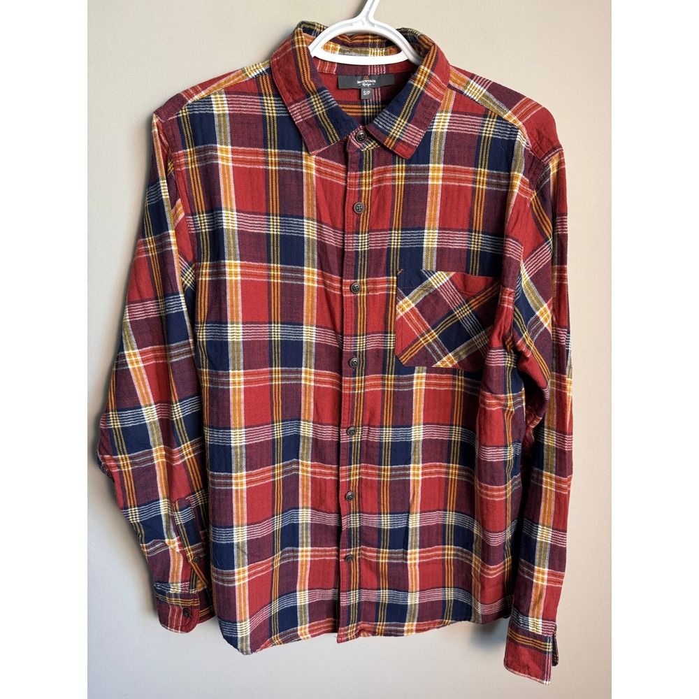 Mountain Ridge Plaid Button Up Shirt Mens Small Red Blue Flannel Gorpcore Cabin